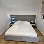 Dalina * Sarandë