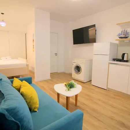 Dalina Apartment *